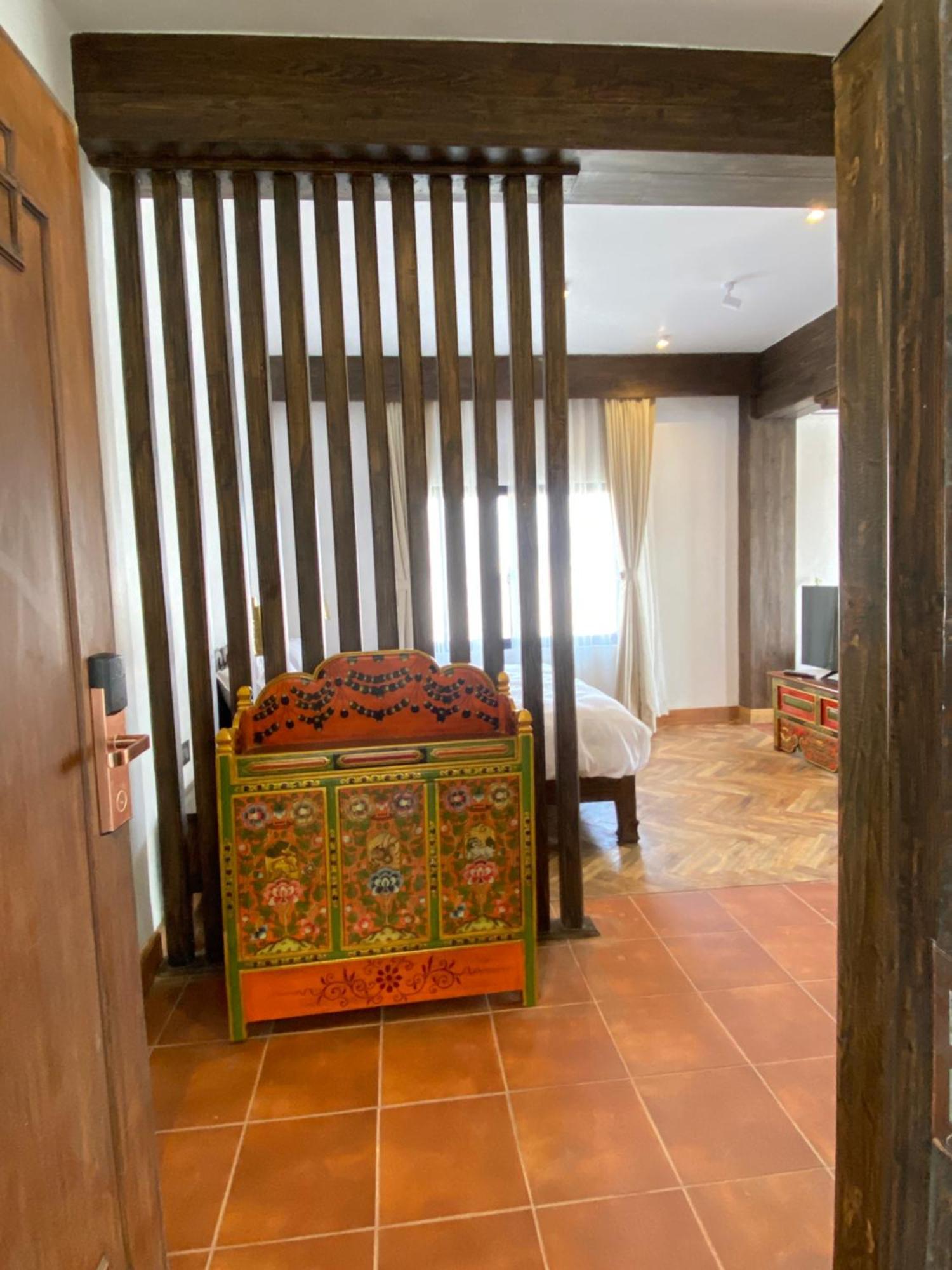 Uma Residence And Suites Kathmandu Exterior photo